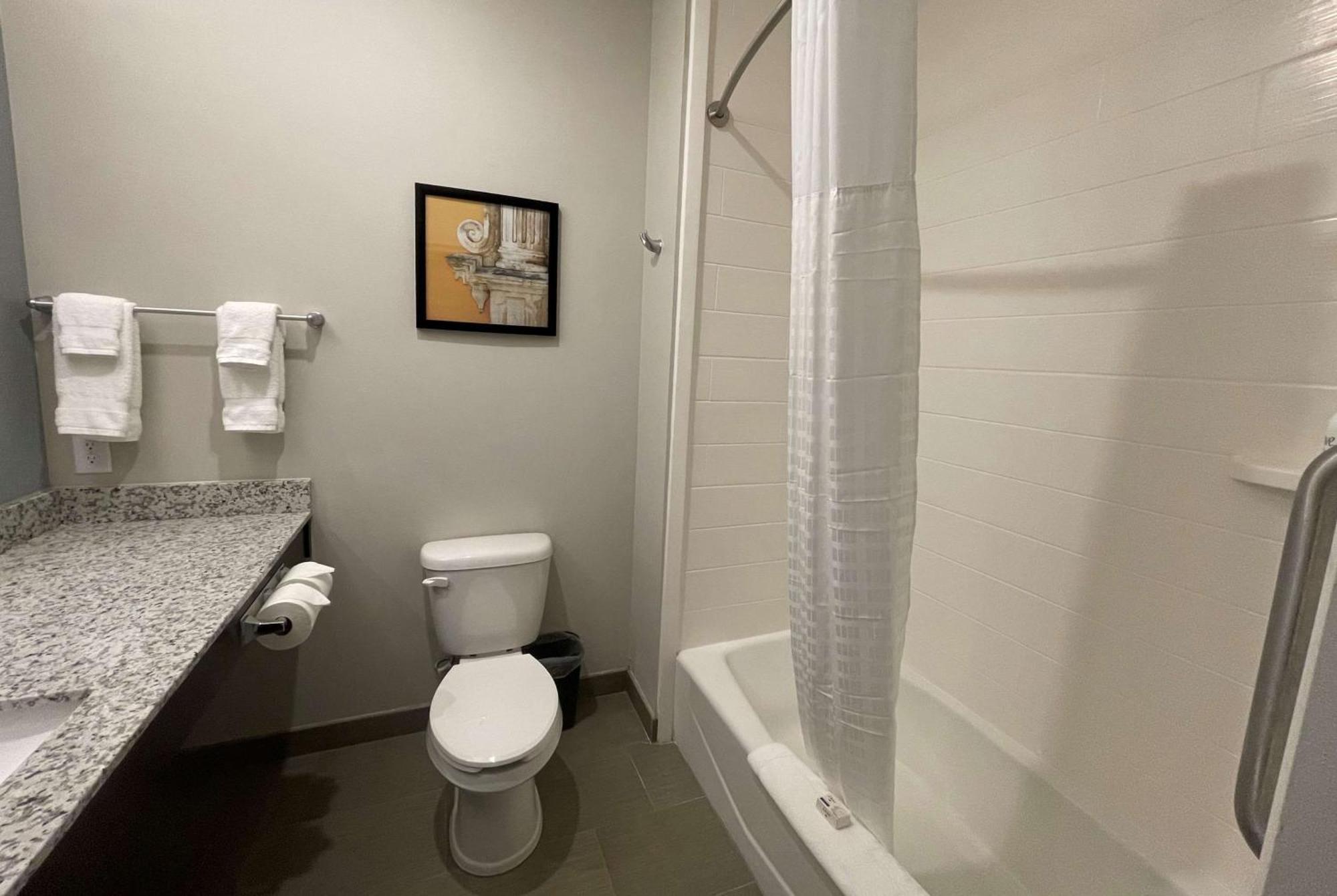 Hawthorn Extended Stay By Wyndham Sulphur Lake Charles Bagian luar foto