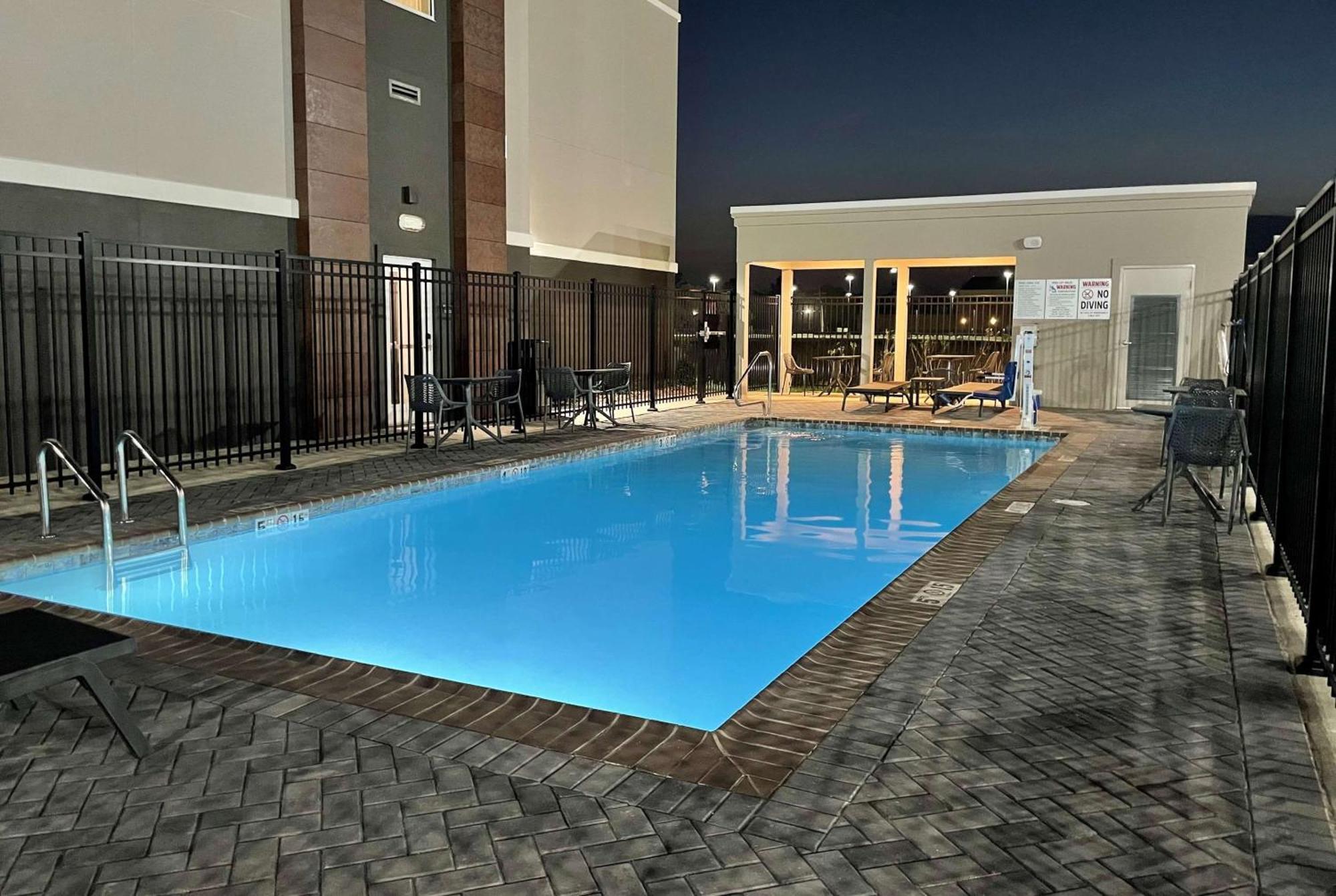 Hawthorn Extended Stay By Wyndham Sulphur Lake Charles Bagian luar foto